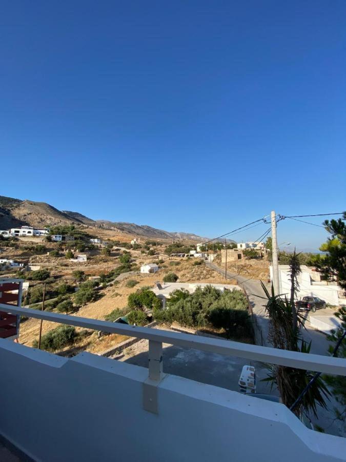 Avra Sfakia Apartments Khora Sfakion Exterior photo
