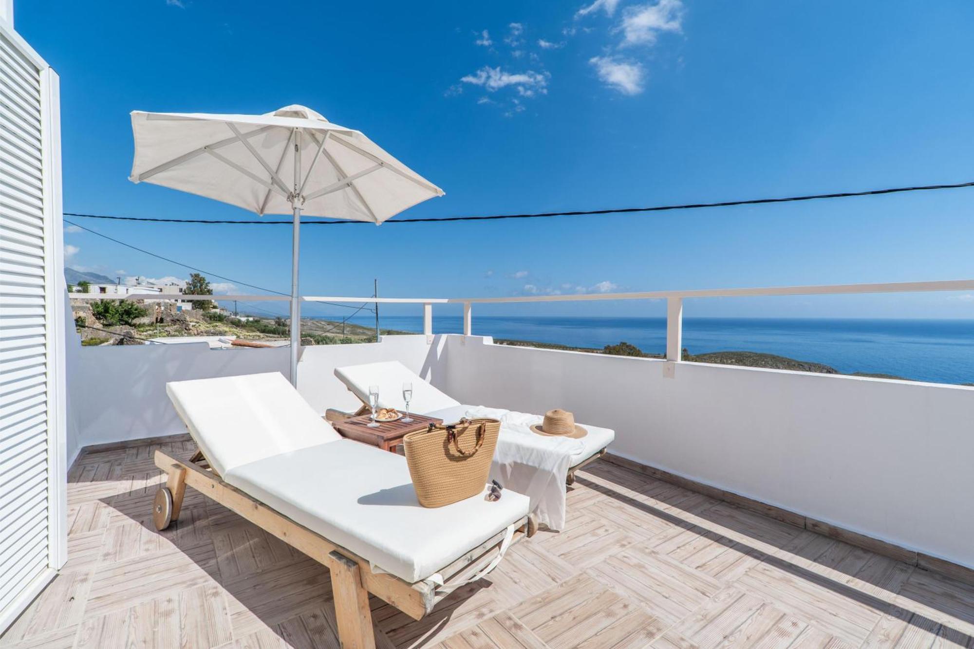 Avra Sfakia Apartments Khora Sfakion Exterior photo