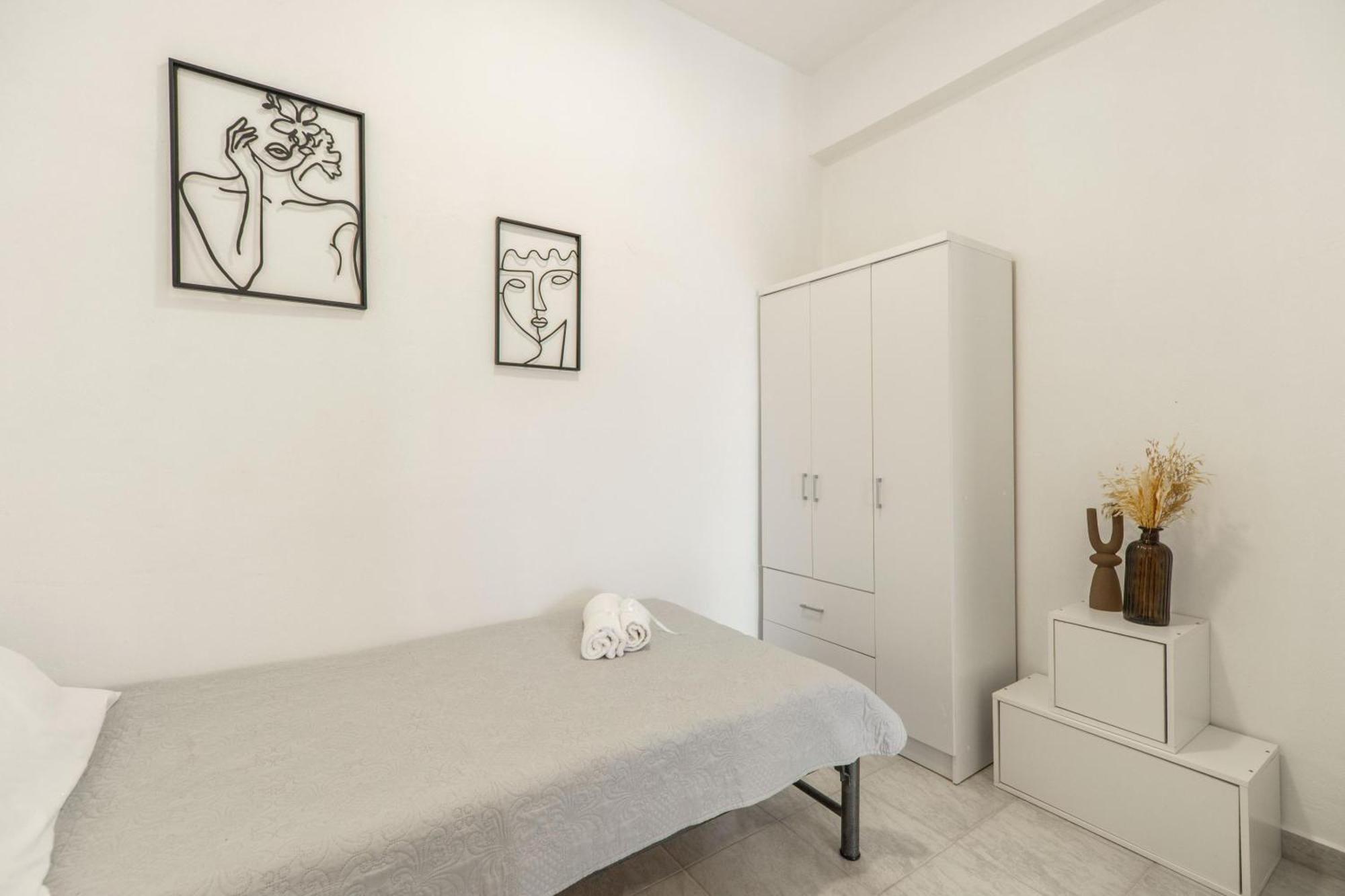 Avra Sfakia Apartments Khora Sfakion Room photo