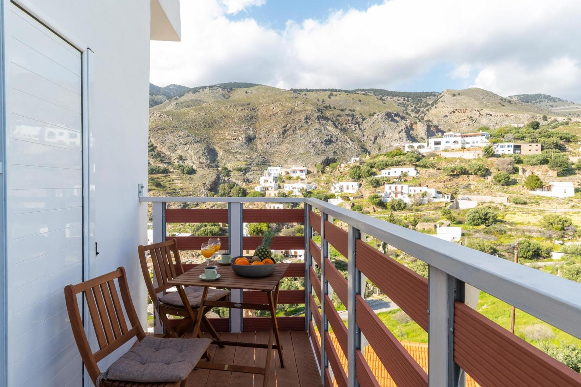 Avra Sfakia Apartments Khora Sfakion Exterior photo